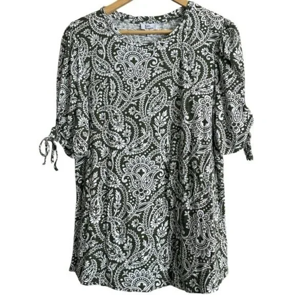 Kim Rogers Paisley Print Green and White Women's Top Size Small - Picture 1 of 8